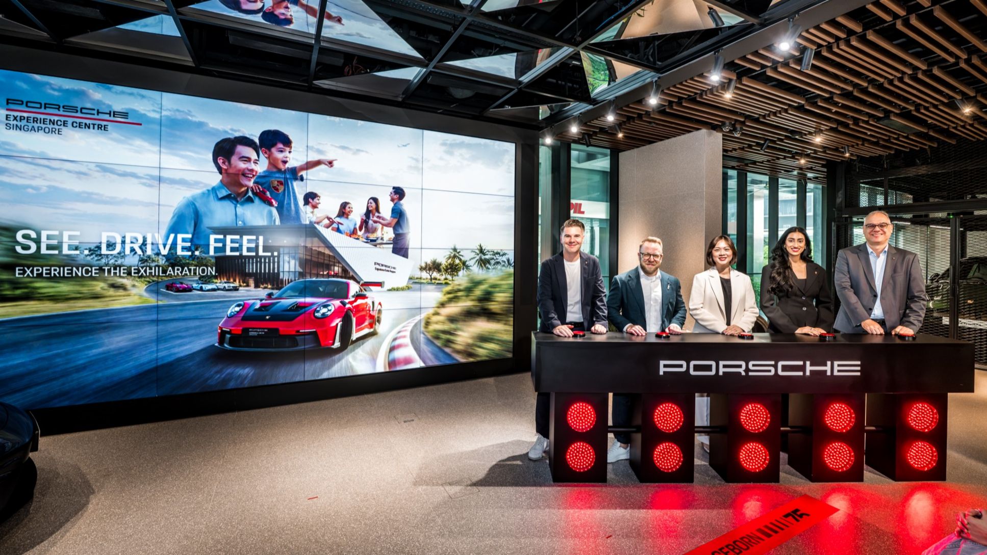 Yannick Ott, Marc Beil, Ashlynn Loo, Kriti Aggarwal, Dr. Henrik Dreier, 2026, Porsche Asia Pacific 