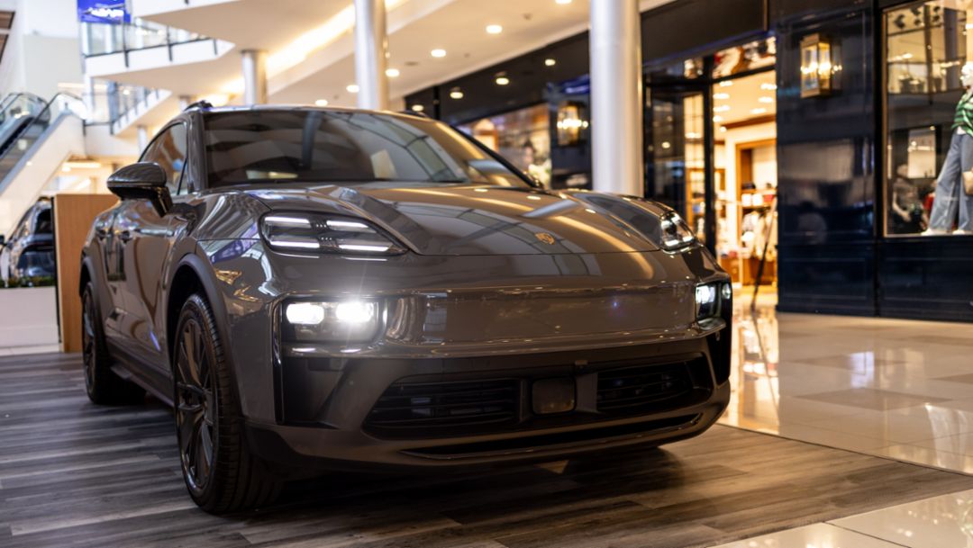 Porsche Panam&aacute; destaca en el Luxury Motor Show con el debut del nuevo Macan GTS el&eacute;ctrico