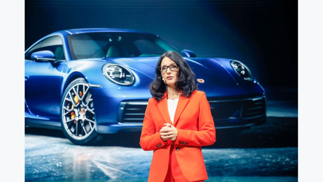 Miembro del Consejo Directivo de Porsche AG responsable de Compras