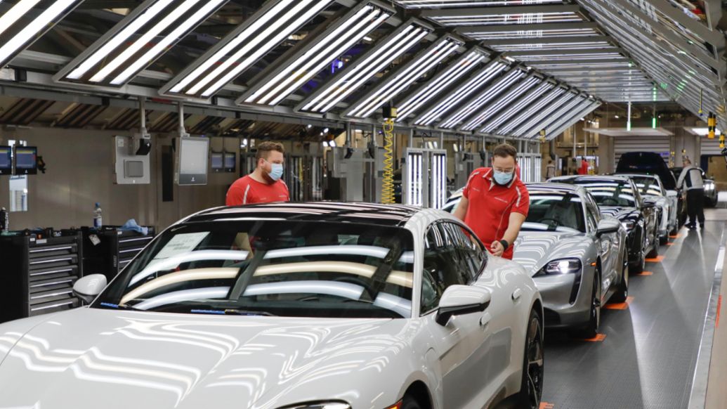 F&aacute;brica de Stuttgart-Zuffenhausen, 2022, Porsche AG