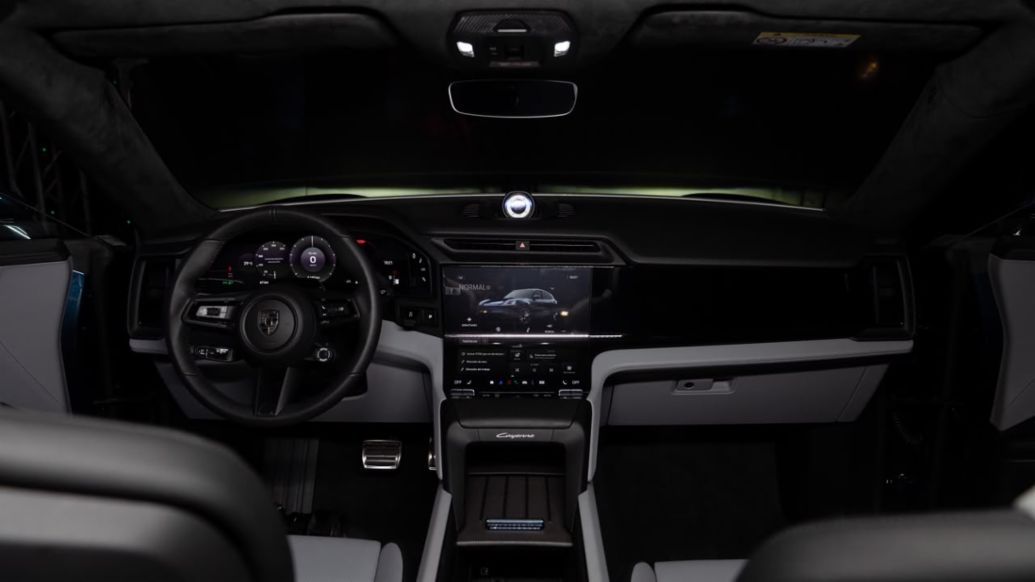 Porsche Guatemala presenta el nuevo Cayenne Electric, una nueva dimensi&oacute;n de desempe&ntilde;o y tecnolog&iacute;a
