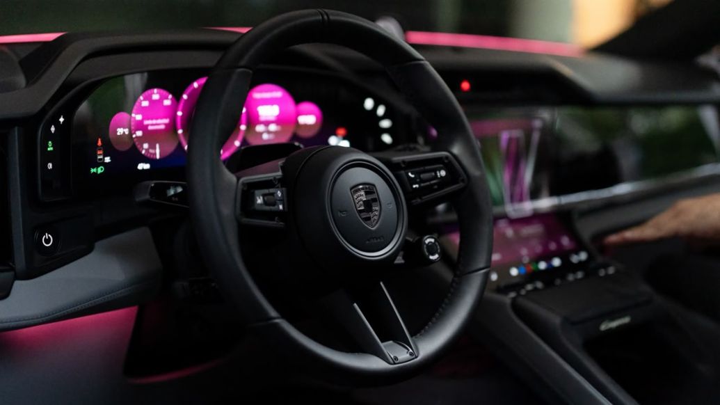 Porsche Guatemala presenta el nuevo Cayenne Electric, una nueva dimensi&oacute;n de desempe&ntilde;o y tecnolog&iacute;a