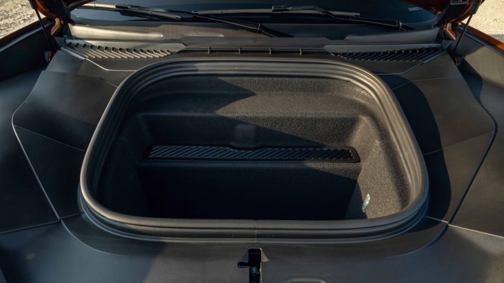 Cayenne Turbo Electric, 2026, Porsche Middle East