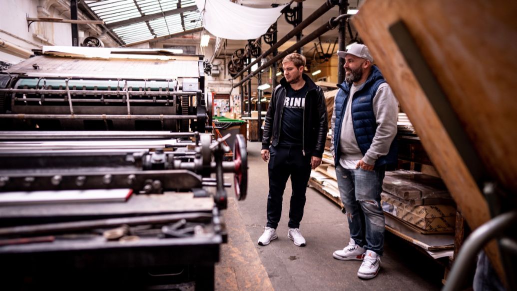 Nicolas Couturieux, Kunstkurator, Niko H&uuml;ls, Roadtrip Back 2 Tape, Paris, 2020, Porsche AG