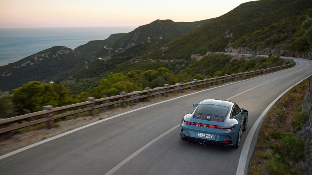 Porsche 911 S/T with Heritage Design Package, 2023, Porsche AG