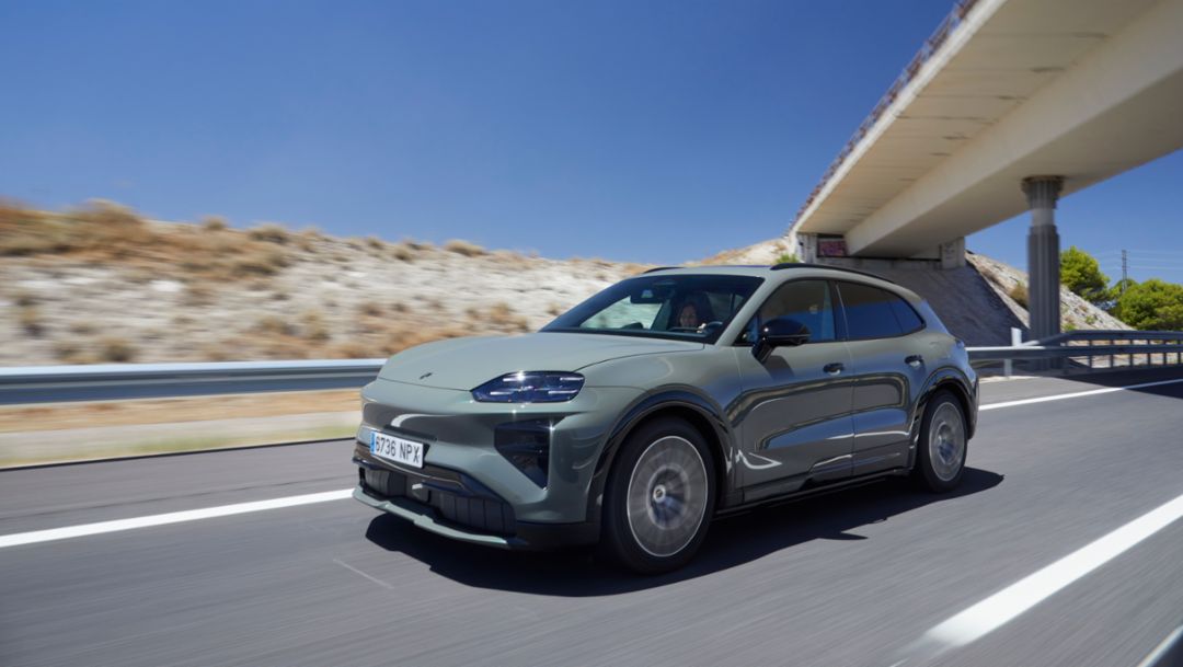 El primer viaje con el Cayenne Electric
