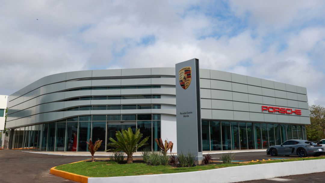 Porsche Latin America impulsa el concepto Destination y respalda la expansión de nuevos formatos de retail para llegar a nuevas audiencias en Latinoamérica.
