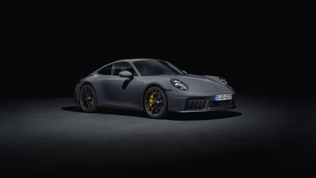 2025 Porsche 911 Carrera GTS 