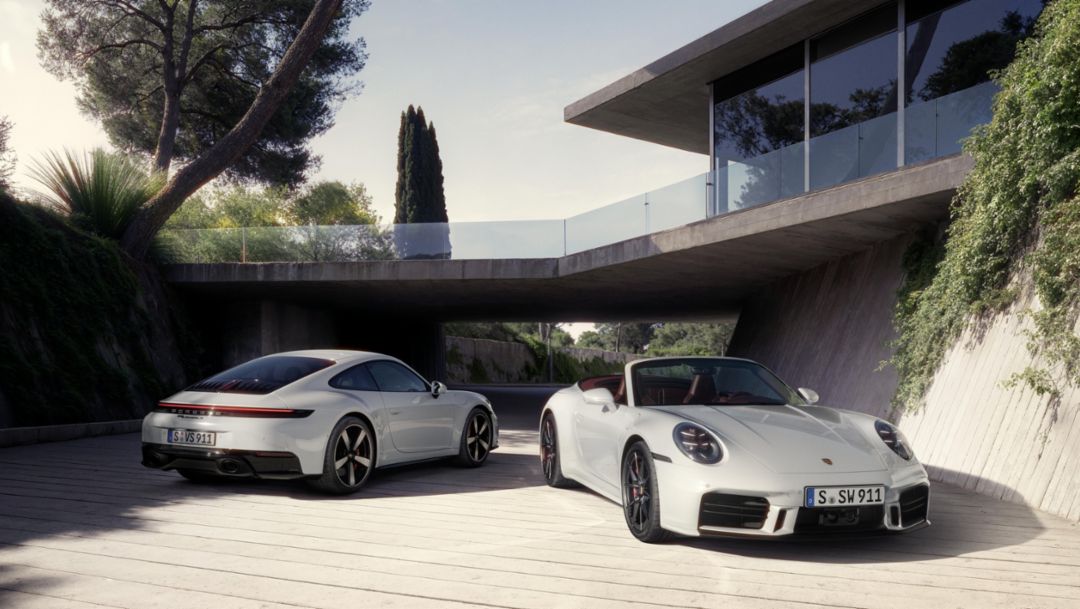 2025 911 Carrera S