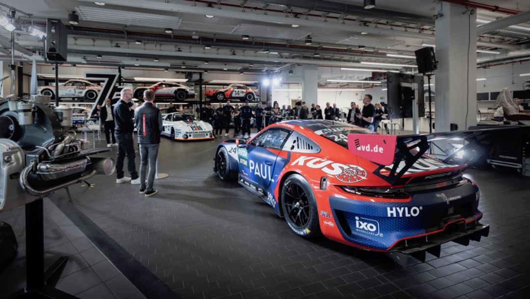  Restoring the 911 GT3 R – Part 1