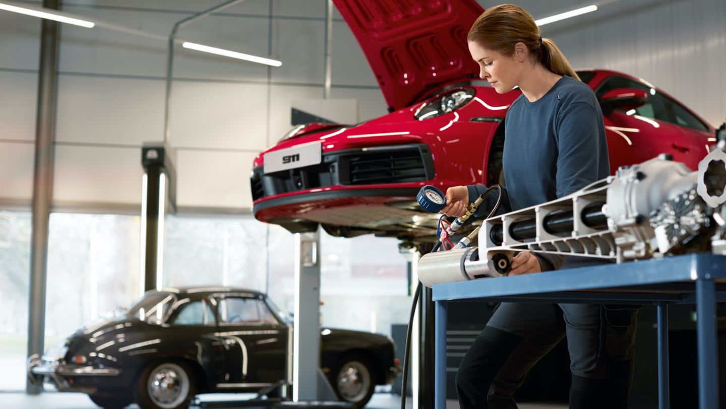 Programa de formación TALENTIA, 2022, Porsche Ibérica