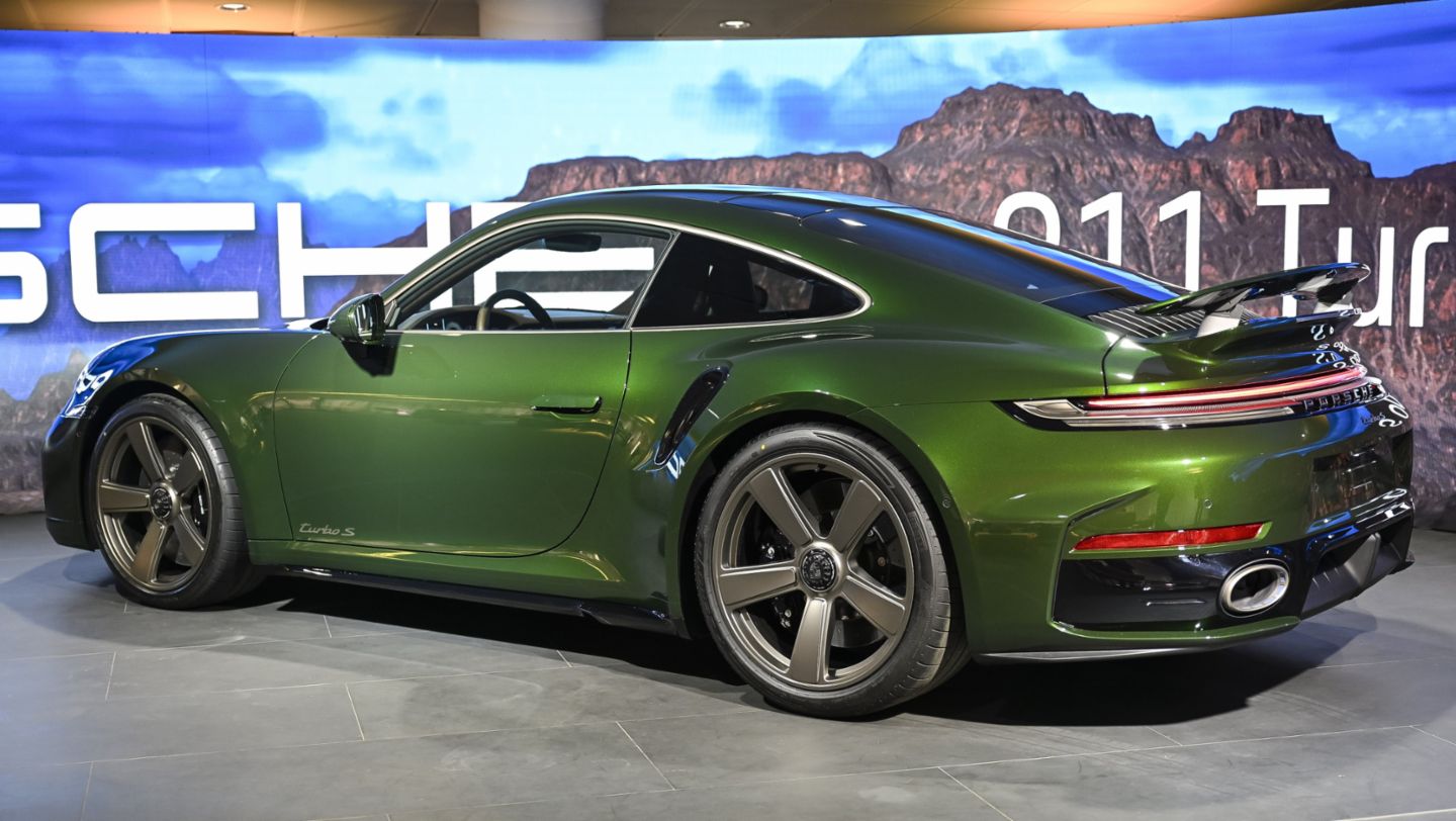 Porsche 911 Turbo S, Porsche Center Santiago, Chile, 2026