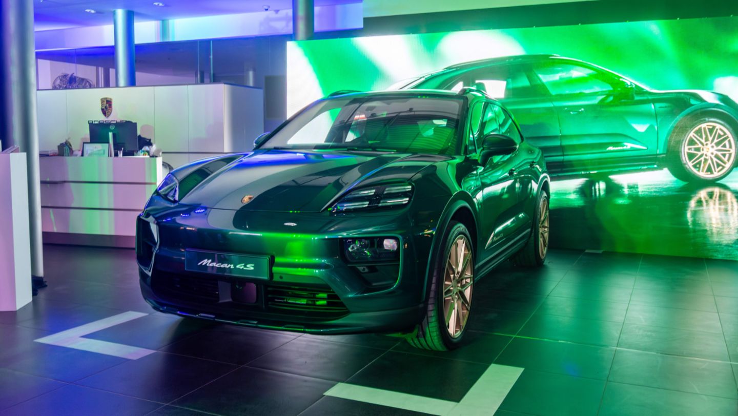 Macan Gems Collection, Porsche Centre Bahrain, 2026, Porsche AG