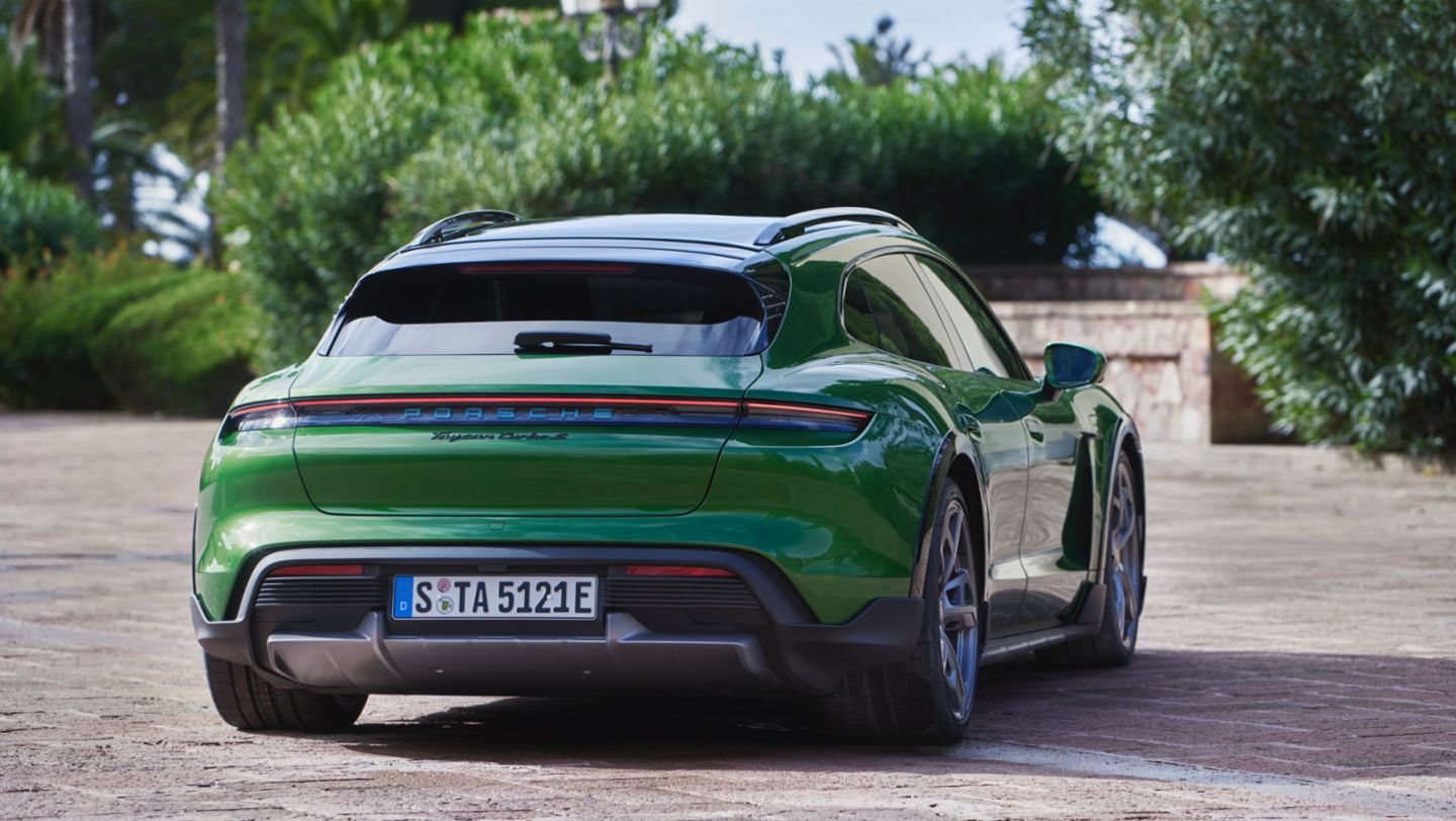 Taycan Turbo S Cross Turismo, 2021, Porsche AG