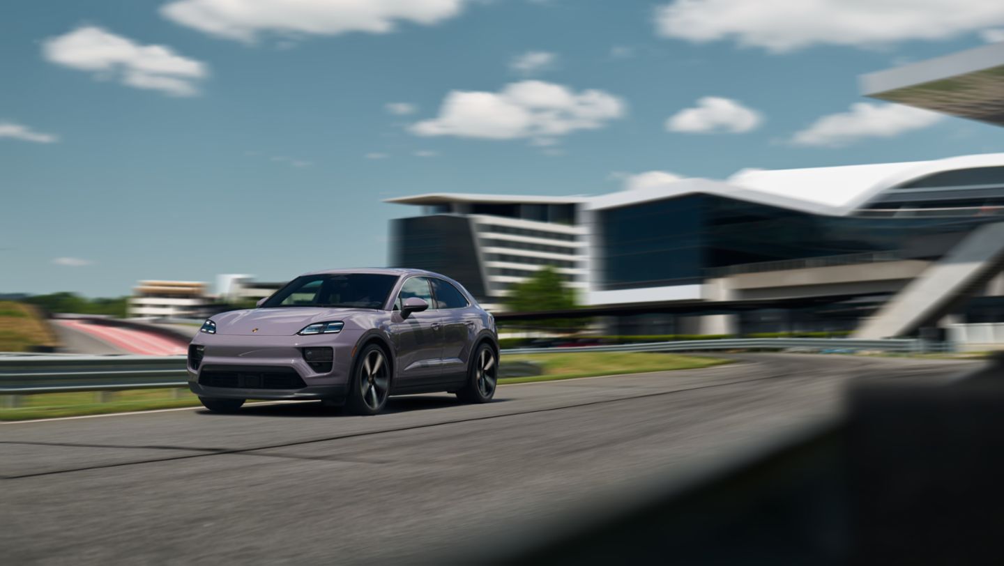 Porsche Experience Centers welcome the new Macan Electric to the track