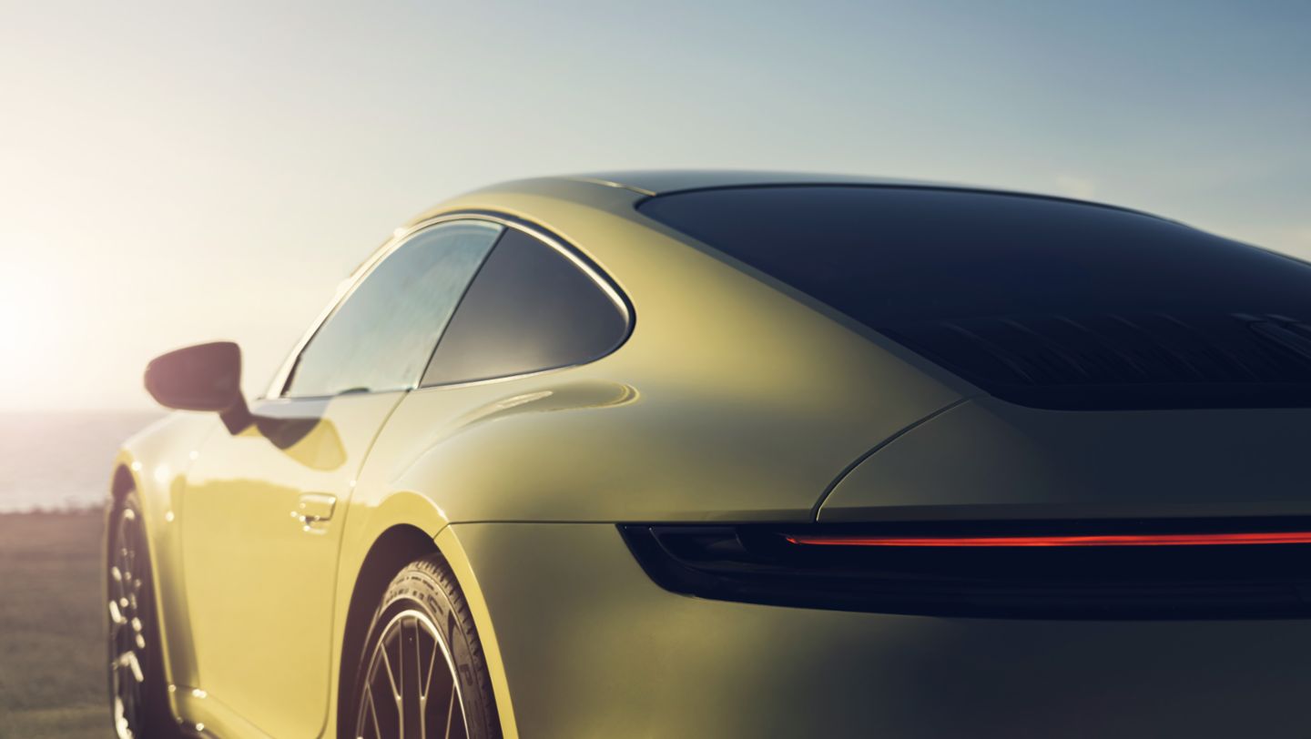 2025 911 Carrera S