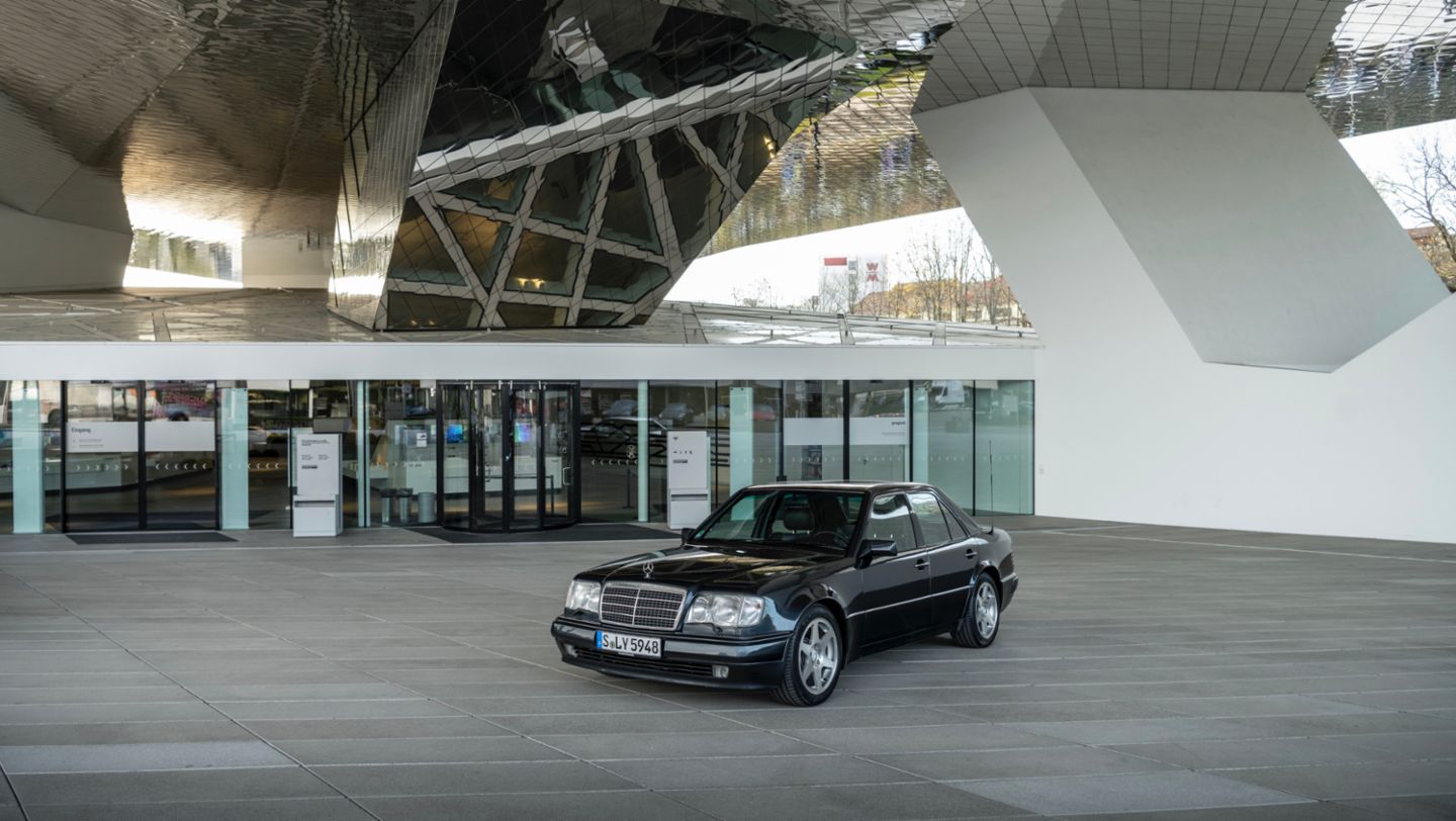 Mercedes-Benz E 500, 2021, Porsche AG