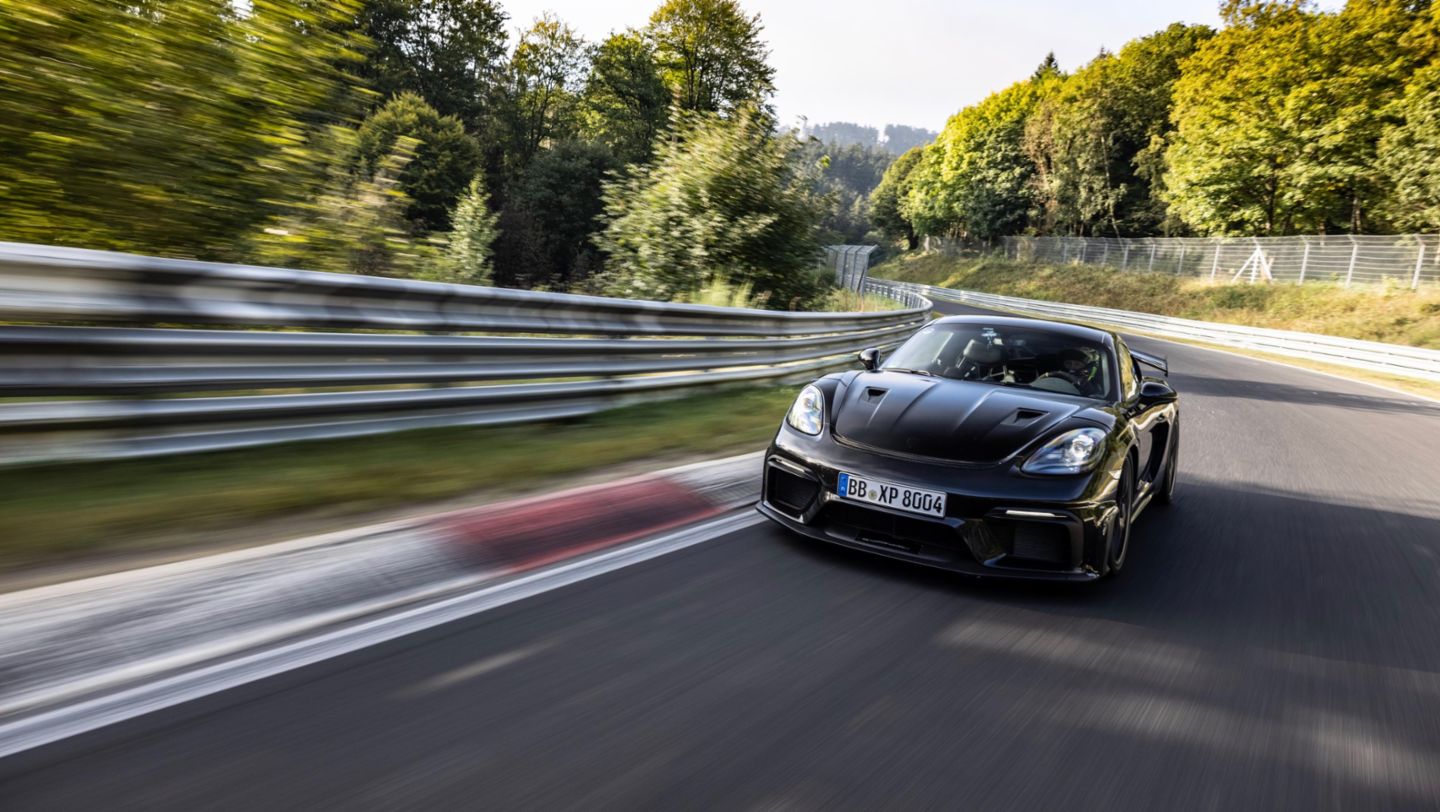 Prototipo della 718 Cayman GT4 RS, Nürburgring, 2021, Porsche AG