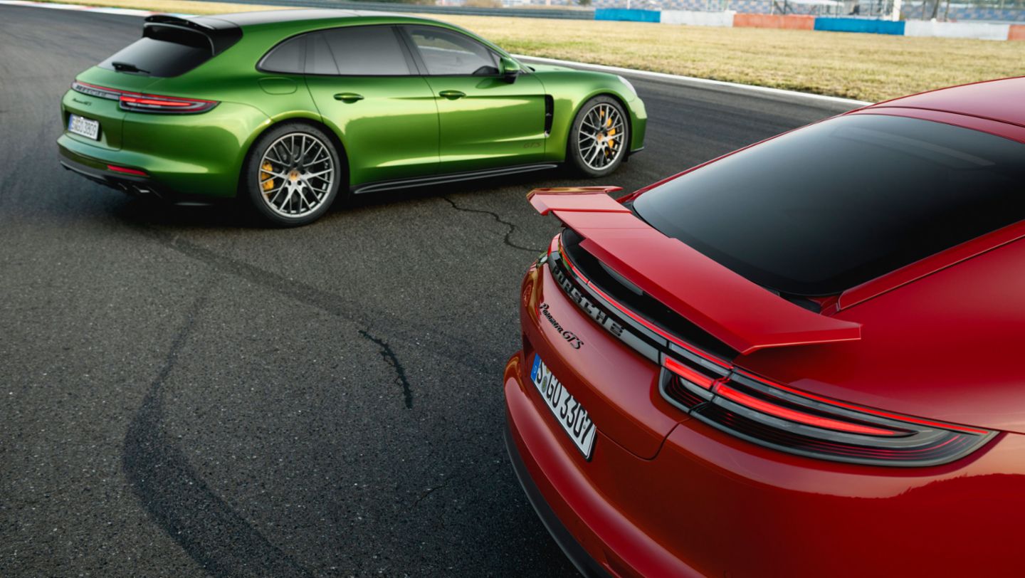保时捷 Panamera GTS Sport Turismo 与 Panamera GTS